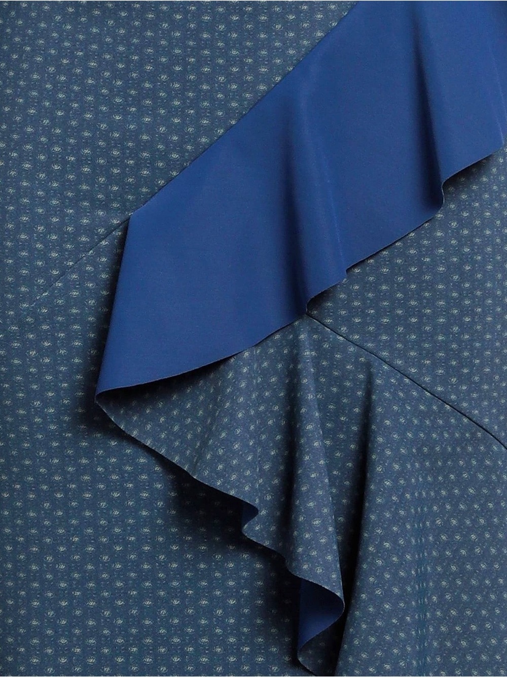 NWT Chiara Boni Dotted Ruffle Sheath Dress US 4; IT 40 - Picture 6 of 11
